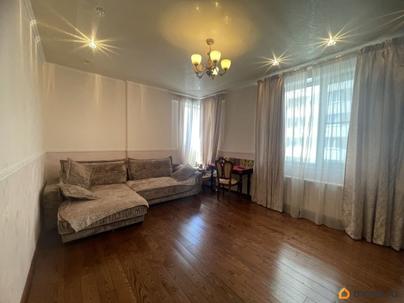 2-комн. квартира, 72.5 м&sup2;