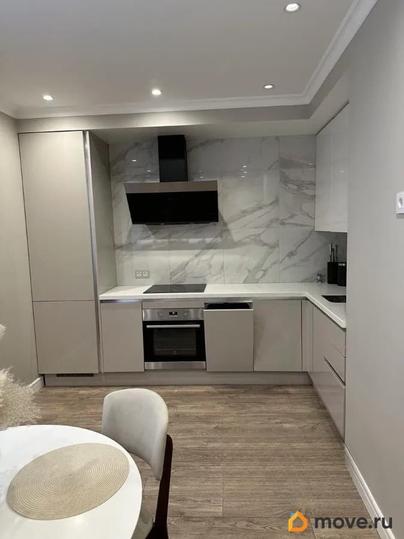 2-комн. квартира, 72.6 м&sup2;