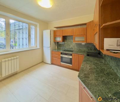 2-комн. квартира, 65.2 м&sup2;