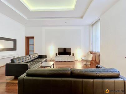 4-комн. квартира, 150 м&sup2;