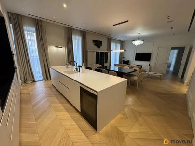 4-комн. квартира, 151.2 м&sup2;