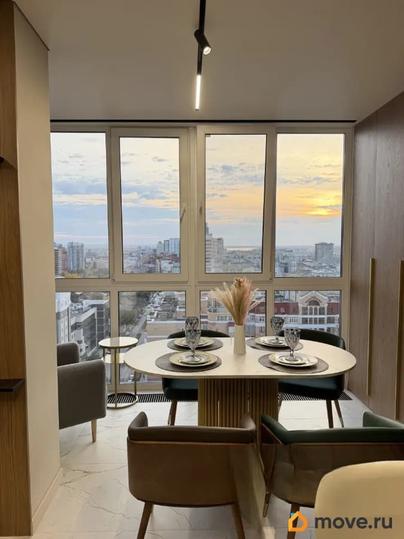 3-комн. квартира, 98 м&sup2;