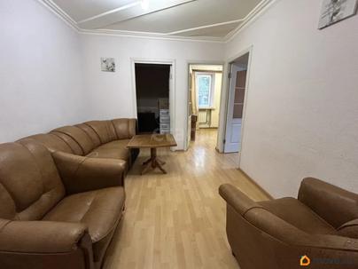 2-комн. квартира, 43.8 м&sup2;