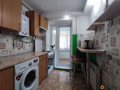 2-комн. квартира, 42 м&sup2;