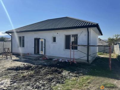 дом, 95 м&sup2;, 6 соток