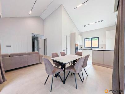 дом, 157.3 м&sup2;, 9.4 сотки