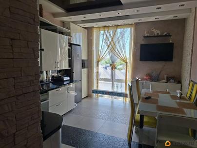 2-комн. квартира, 92 м&sup2;