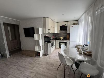 2-комн. квартира, 43.5 м&sup2;