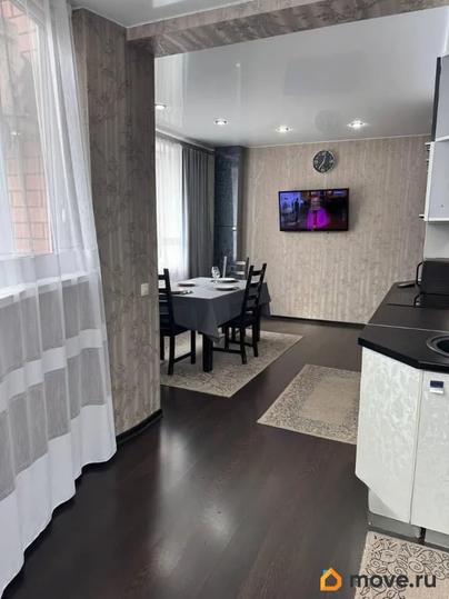 2-комн. квартира, 77.1 м&sup2;