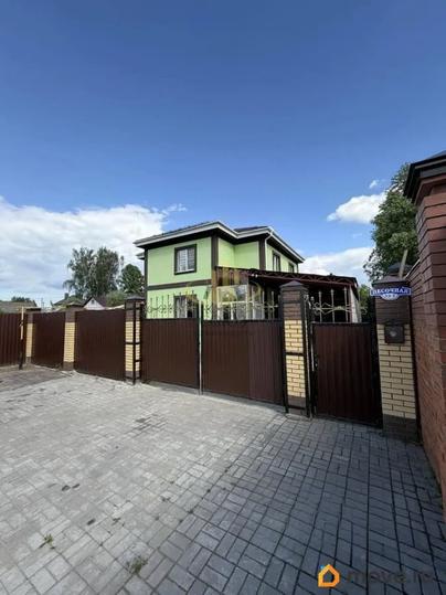 коттедж, 174 м&sup2;, 10 соток