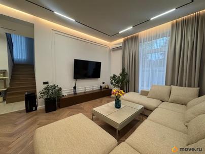 дом, 271 м&sup2;, 5 соток